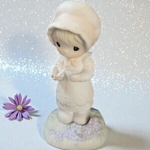 🌹𝐕𝐓𝐆 𝐑𝐄𝐓𝐈𝐑𝐄𝐃 𝟏𝟗𝟖𝟐 𝐏𝐑𝐄𝐂𝐈𝐎𝐔𝐒 𝐌𝐎𝐌𝐄𝐍𝐓𝐒  “𝐖𝐄 𝐀𝐑𝐄 𝐆𝐎𝐃’𝐒 𝐖𝐎𝐑𝐊𝐌𝐀𝐍𝐒𝐇𝐈𝐏 “.